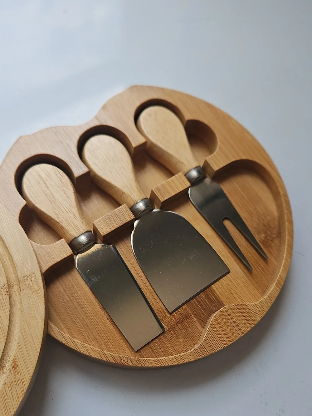 NEW Bamboo Cheese Board with 3-Piece Stainless Serving Set - Natural Bamboo